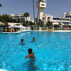 apt-costa-lago-playamar.hotelsinnerja.org/